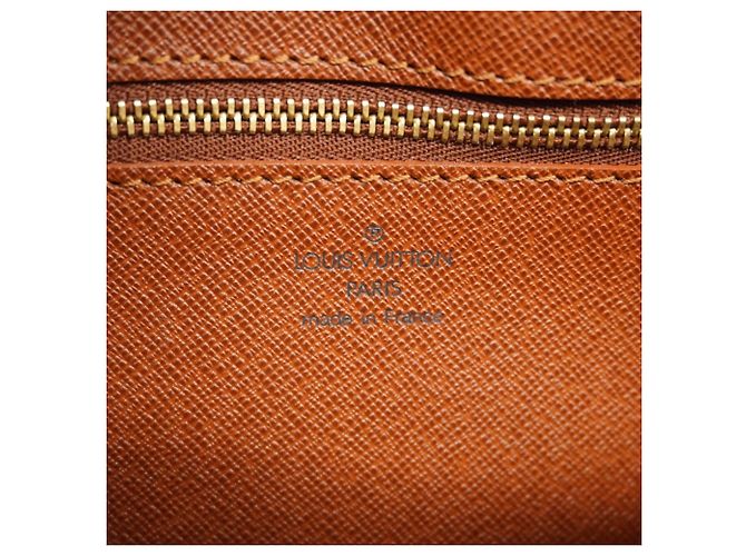Clutch Louis Vuitton Monogram Marly Dragonne GM Marrone - vista 5