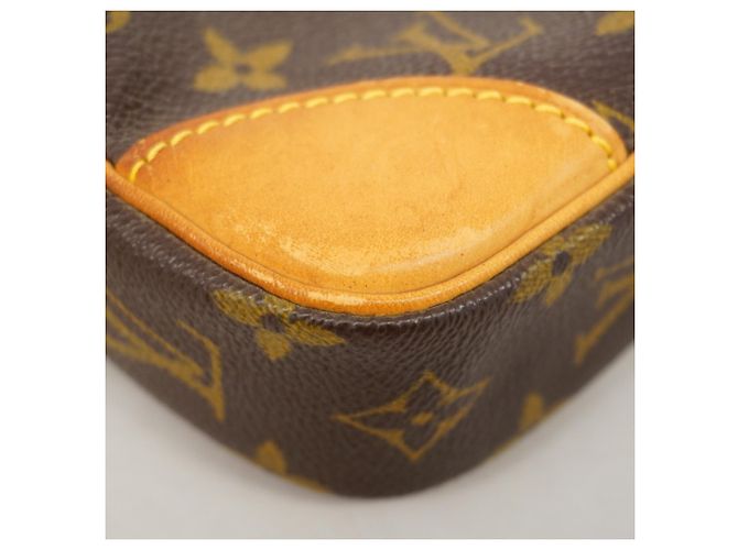 Clutch Louis Vuitton Monogram Marly Dragonne GM Marrone - vista 7