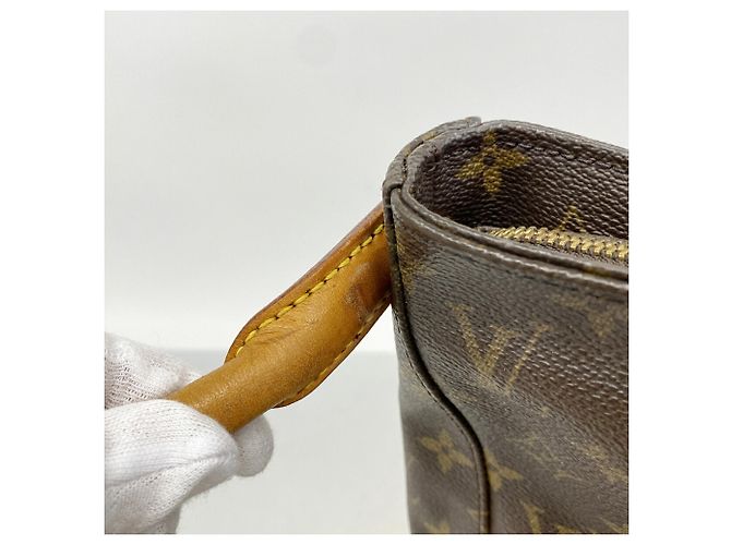 Borsa a tracolla Louis Vuitton Monogram Looping GM Marrone - vista 9