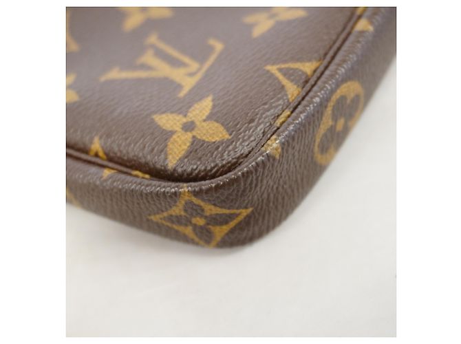 Louis Vuitton Monogram Mini Pochette Accessoires Marrone - vista 6