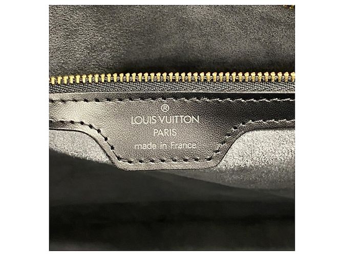 Bolso de Hombro Louis Vuitton Epi Lussac Negro - vista 5