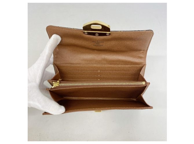 Louis Vuitton Monogram Etoile Portefeuille Sarah Long Wallet Castaño - vista 3