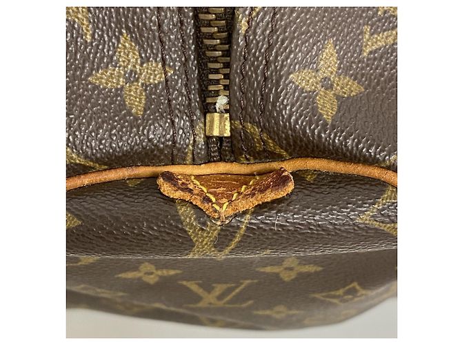 Borsa Louis Vuitton Boston Monogram Keepall 55 Marrone - vista 5