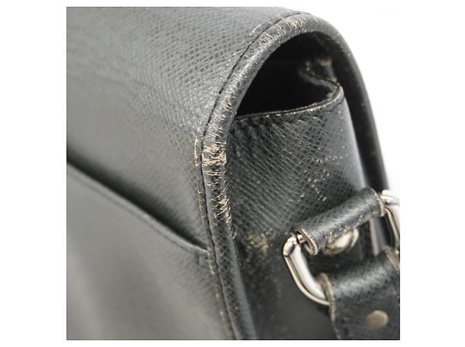 Borsa a Spalla Louis Vuitton Taiga Andrei Grigio - vista 7