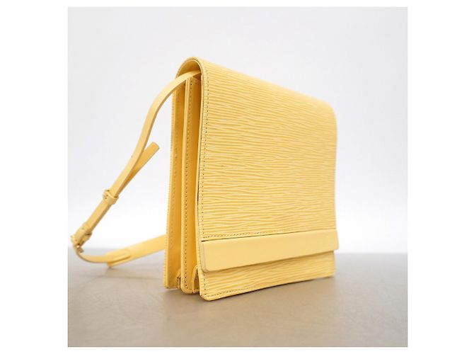 Louis Vuitton Epi Biarritz Schultertasche Gelb - Ansicht 2