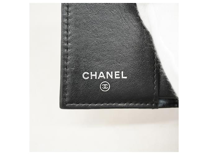 Cartera tríptico Chanel en blanco - vista 4