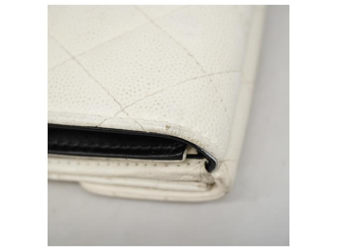 Cartera tríptico Chanel en blanco - vista 6