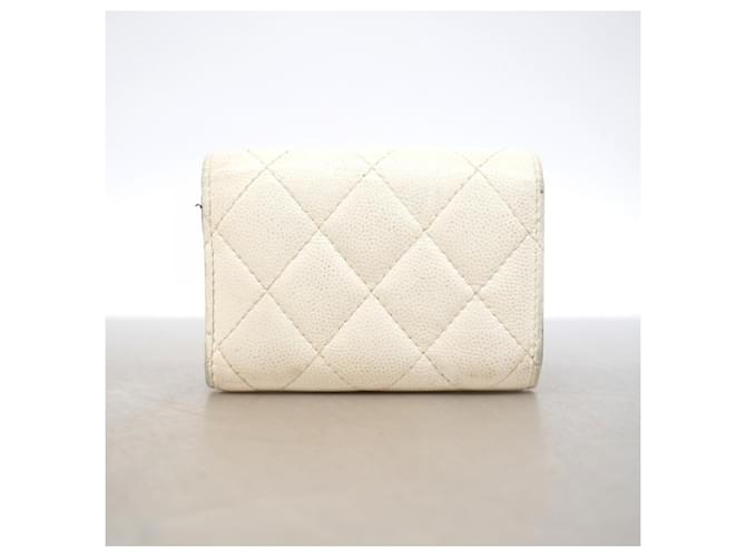 Cartera tríptico Chanel en blanco - vista 9