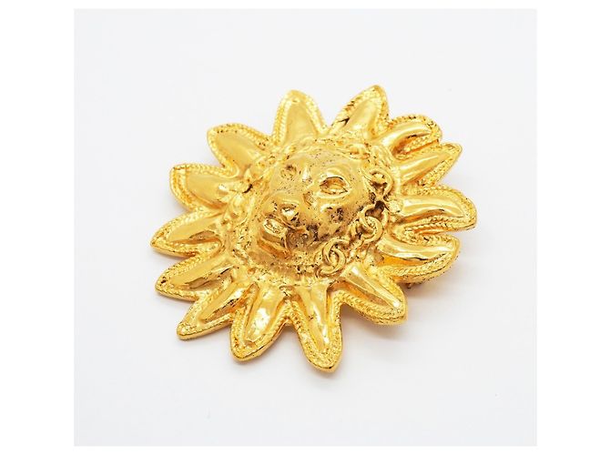 Spilla Chanel Coco Mark Motivo Leone D'oro - vista 2