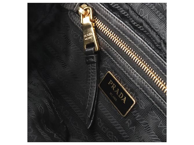 Borsa a tracolla/Pouch Triangle Prada in nero - vista 9