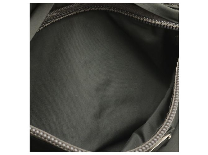 Borsa a tracolla in nylon grigio Prada Marrone - vista 9