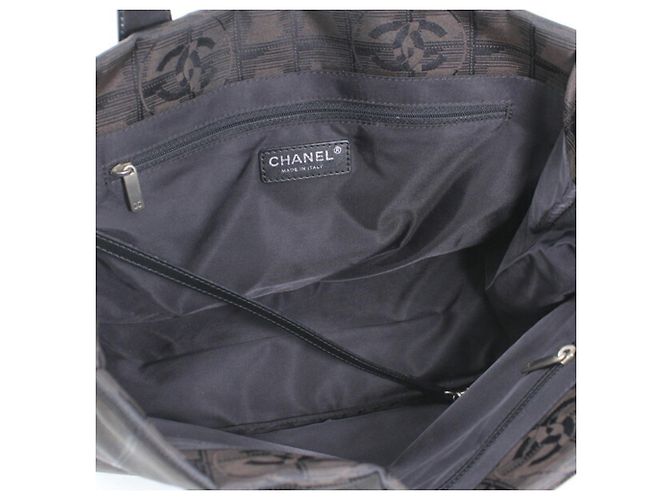 Borsa Chanel New Travel Line Tote PM Dark Brown Marrone scuro - vista 10