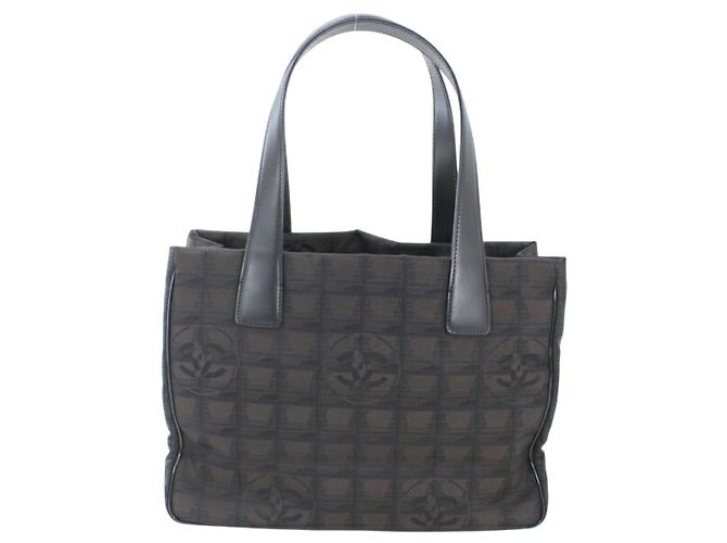 Borsa Chanel New Travel Line Tote PM Dark Brown Marrone scuro - vista 3