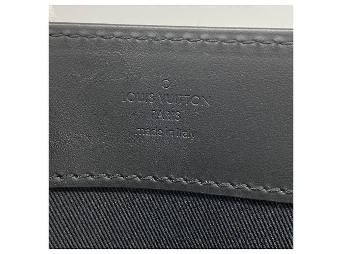 Borsa Tote Plat Monogram Taurillon Louis Vuitton Nero - vista 5