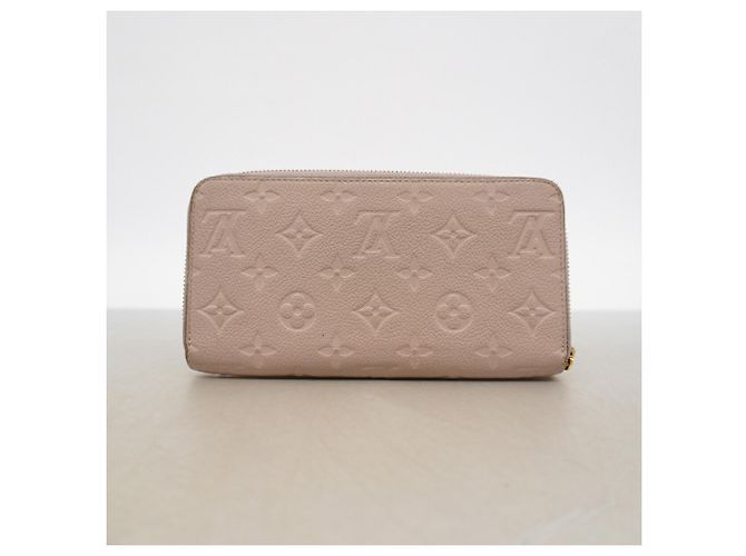 Louis Vuitton Monogram Empreinte Zippy Wallet in Tourterelle Grau - Ansicht 8