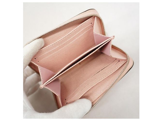 Monedero Louis Vuitton Epi Zippy Rosa - vista 3
