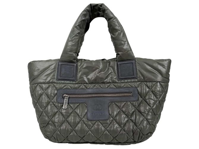 Chanel Borsa Tote Coco Cocoon Reversible Quilted Nylon Vintage Top Handle Khaki Marrone - vista 2