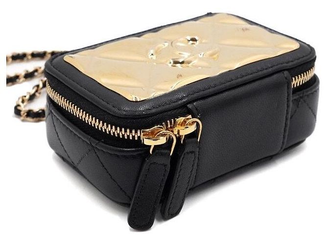 Chanel Mini borsa vanity a tracolla in pelle di agnello nera con catena dorata Nero - vista 8
