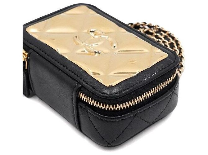 Chanel Mini borsa vanity a tracolla in pelle di agnello nera con catena dorata Nero - vista 9