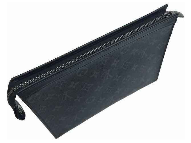 Louis Vuitton Pochette Voyage MM Clutch Bag Nero - vista 18