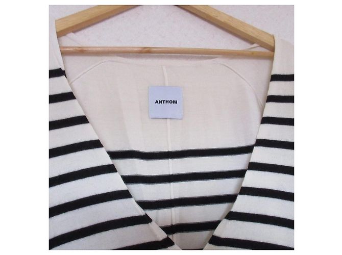Autre Marque ANTHOM V-Ausschnitt gestreifter Strickpullover Schwarz - Ansicht 4