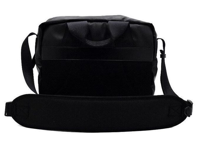 Gucci Borsa Messenger Crystal Canvas da uomo, Tote, a tracolla, Crossbody Nero - vista 4