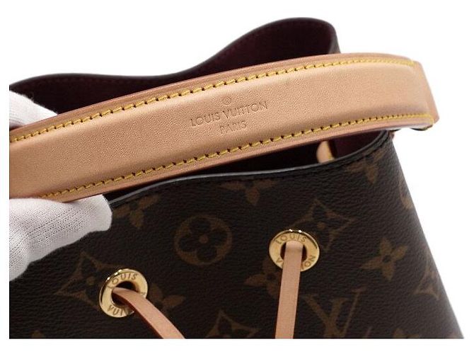 Louis Vuitton Borsa Tote e Borsa a Spalla a Tracolla Monogram NéoNoé BB Multicolore - vista 9