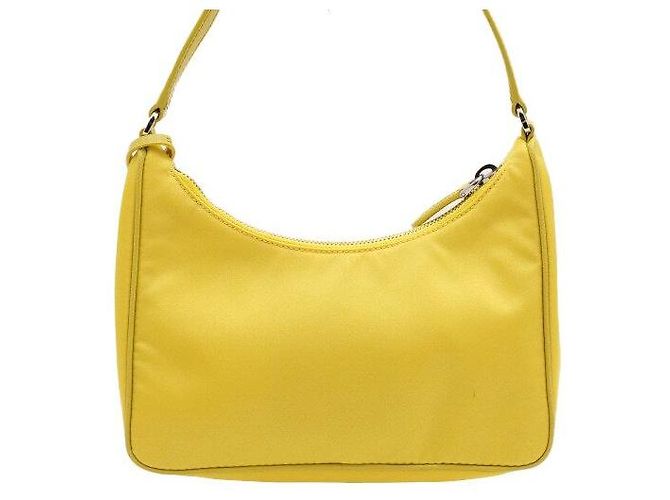 Tote Prada Borsa Hobo Re-Edition in nylon giallo - vista 4