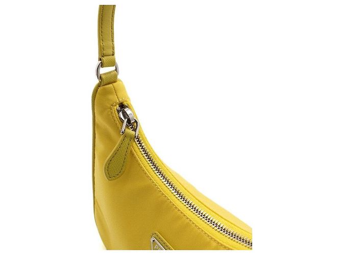 Tote Prada Borsa Hobo Re-Edition in nylon giallo - vista 8