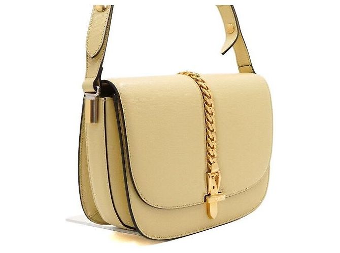 Gucci Borsa a tracolla e crossbody Sylvie in pelle oro da donna D'oro - vista 3