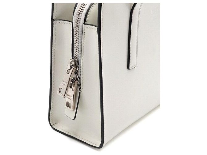 Prada Mini borsa tote spazzolata e borsa a tracolla Re-Edition - vista 9