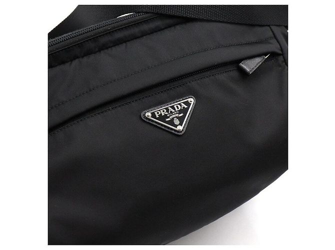Prada Black Re-Nylon Biker Umhängetasche Medium - Ansicht 10