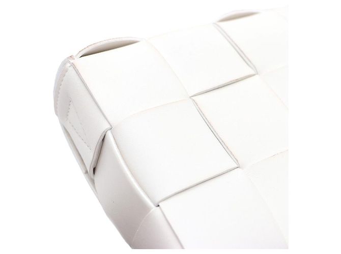 Bottega Veneta Borsa a Spalla e Borsa a Tracolla Intrecciato Cassette Bianco - vista 15