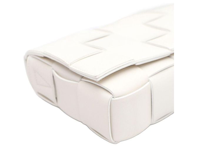 Bottega Veneta Borsa a Spalla e Borsa a Tracolla Intrecciato Cassette Bianco - vista 5