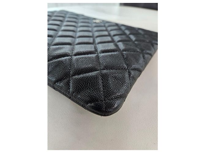 Chanel Clutch Caviar New Medium Silver-Tone Series Nero - vista 15