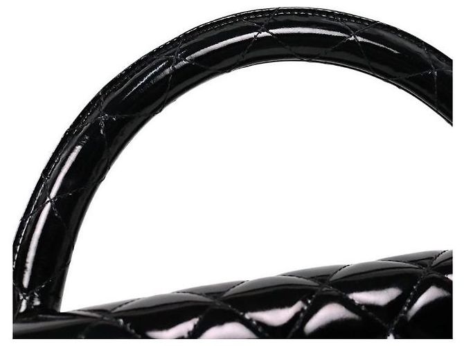 Chanel Tote Bag mit Tragegriff aus schwarzem Lackleder - Ansicht 7