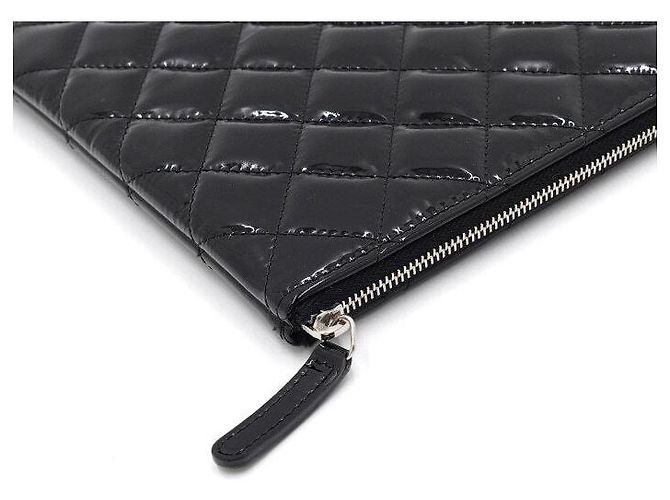 Chanel Clutch Black Patent Leather Silver CC Classic New Medium - vista 8