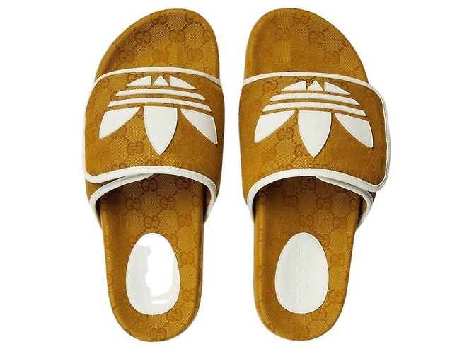 Gucci Sandali Adidas Original GG Canvas Marrone - vista 9