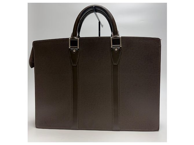 Louis Vuitton Borsa Documenti Tiga Lozan Marrone Unisex - vista 10
