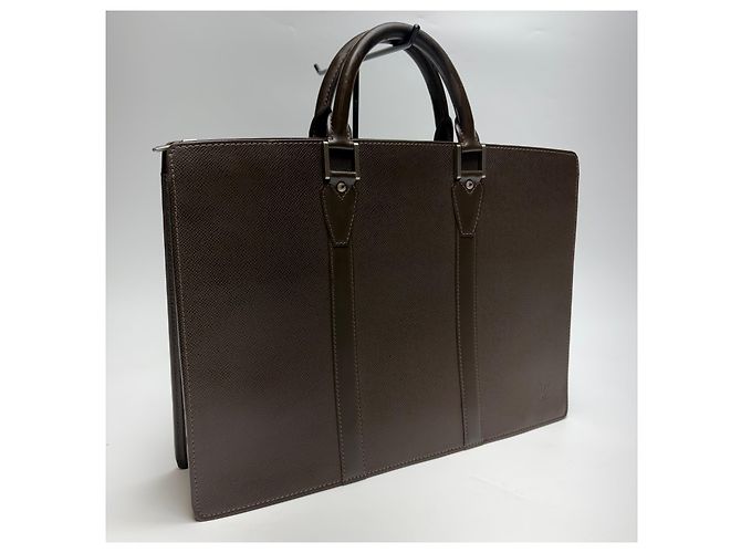 Louis Vuitton Borsa Documenti Tiga Lozan Marrone Unisex - vista 5