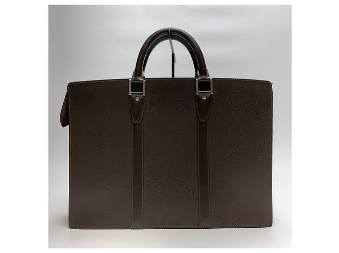 Louis Vuitton Borsa Documenti Tiga Lozan Marrone Unisex - vista 9