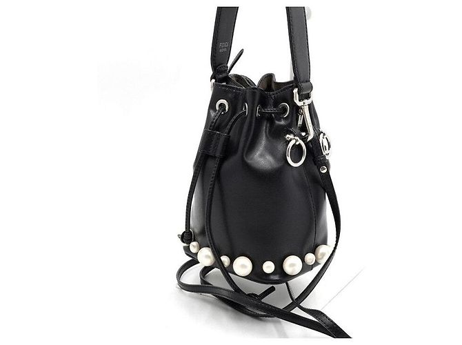 Fendi Mini borsa a secchiello e borsa a tracolla Montreggio in pelle nera decorata con perle - vista 2