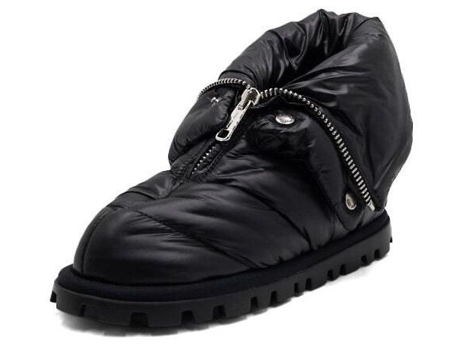 Miu Miu Botines de mujer de nylon acolchado negro con cremallera frontal - vista 2