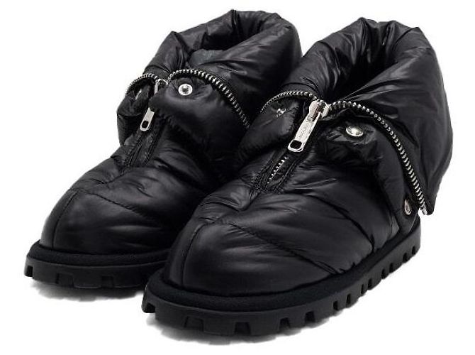 Miu Miu Botines de mujer de nylon acolchado negro con cremallera frontal - vista 3