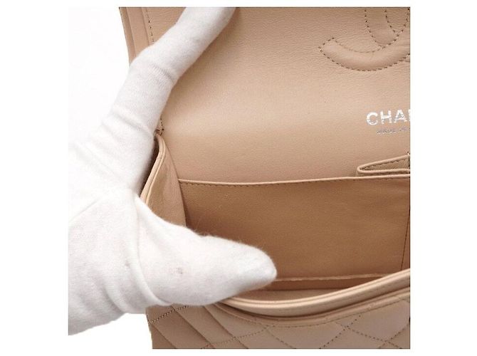 Chanel Borsa a tracolla classica in agnello beige con catena argentata media Marrone - vista 7