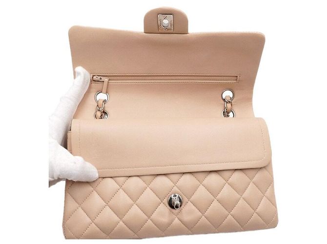 Chanel Borsa a tracolla classica in agnello beige con catena argentata media Marrone - vista 8
