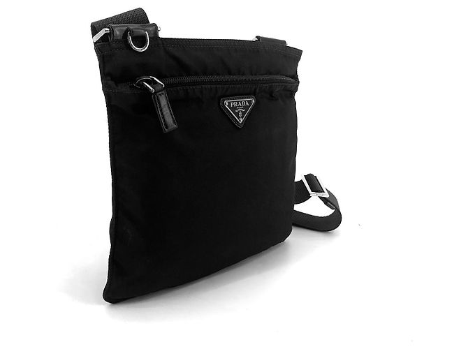 Prada Mini sac messager bandoulière en nylon avec logo triangle - vue 5