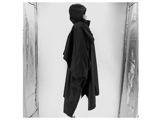 Prada Poncho para Lluvia de Mujer de Nylon con Logo Triangle Negro - vista 5