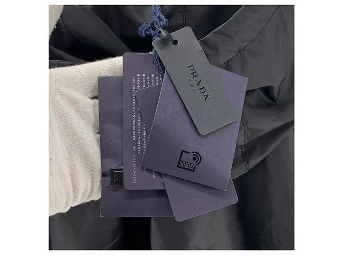 Prada Poncho para Lluvia de Mujer de Nylon con Logo Triangle Negro - vista 7