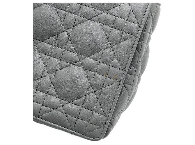 Dior Borsa a Spalla Caro Medium in Stone Grey Marrone - vista 11